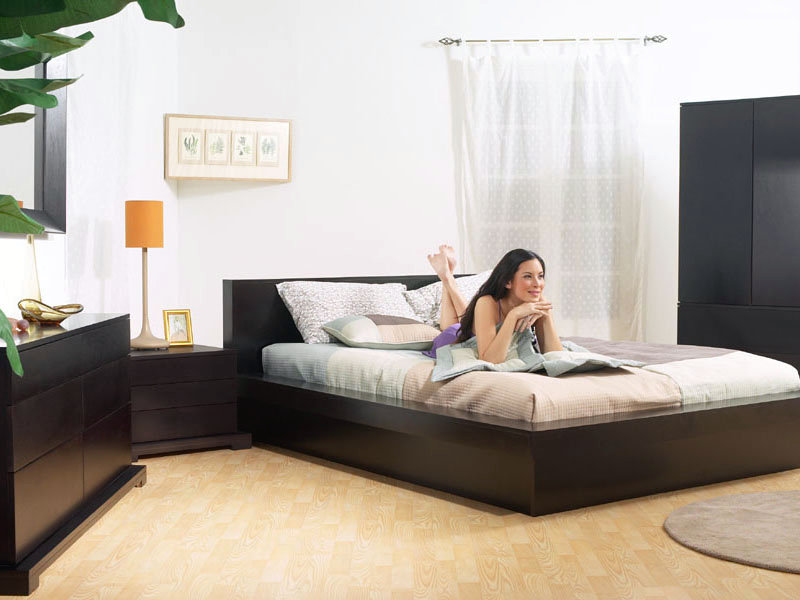 The Trestles Platform Bed and Bedroom Set in Cappuccino The Trestles Platform Bed and Bedroom Set in Cappuccino