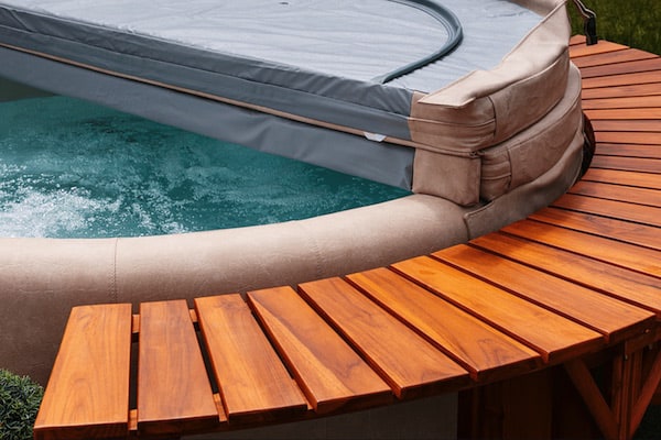 Stiff foam in a jacuzzi hot tub cover