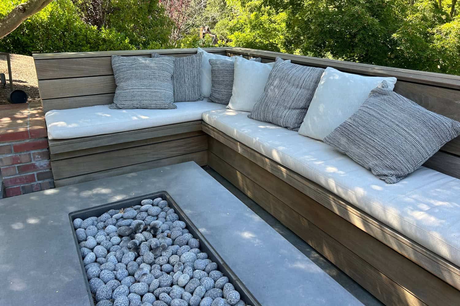 Custom Cushions & Pillows for Outdoor Furniture