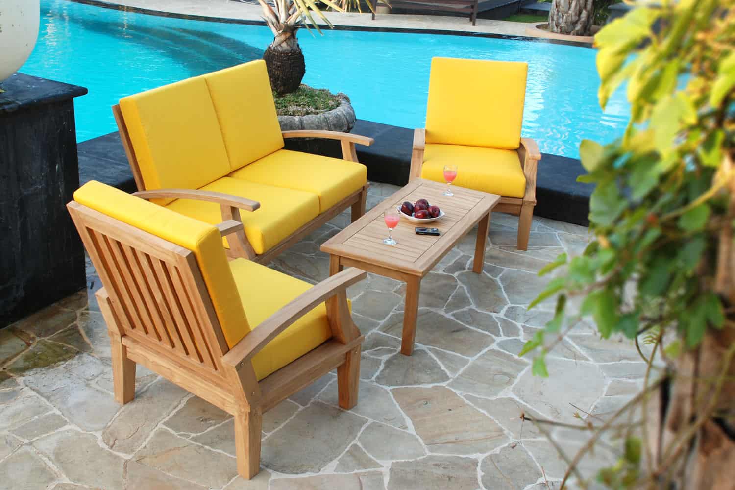 https://www.foamorder.com/img/products/outdoor-seat/outdoor-seat-cushion.jpg